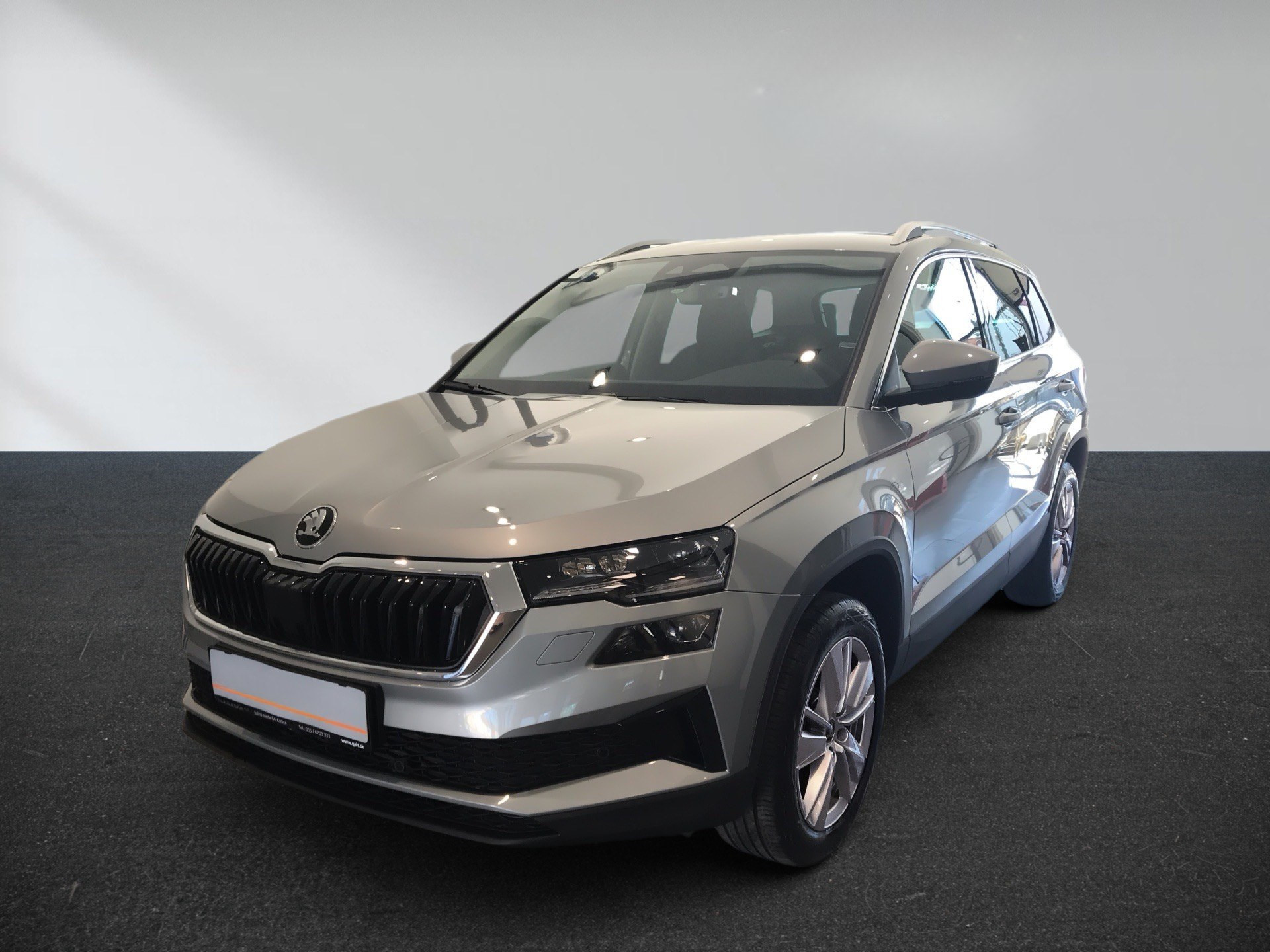 Karoq Extra Plus 1,5 TSI 110 kW 6-stup. mech.