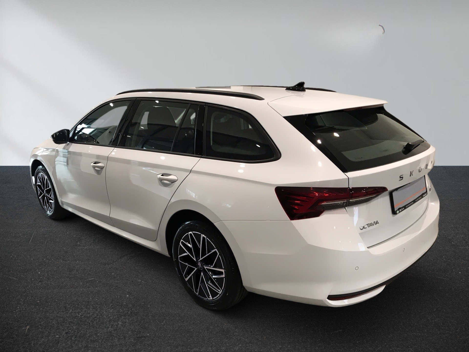 Octavia Combi Extra Plus 1,5 TSI m-HEV 110 kW 7-stup. automat.